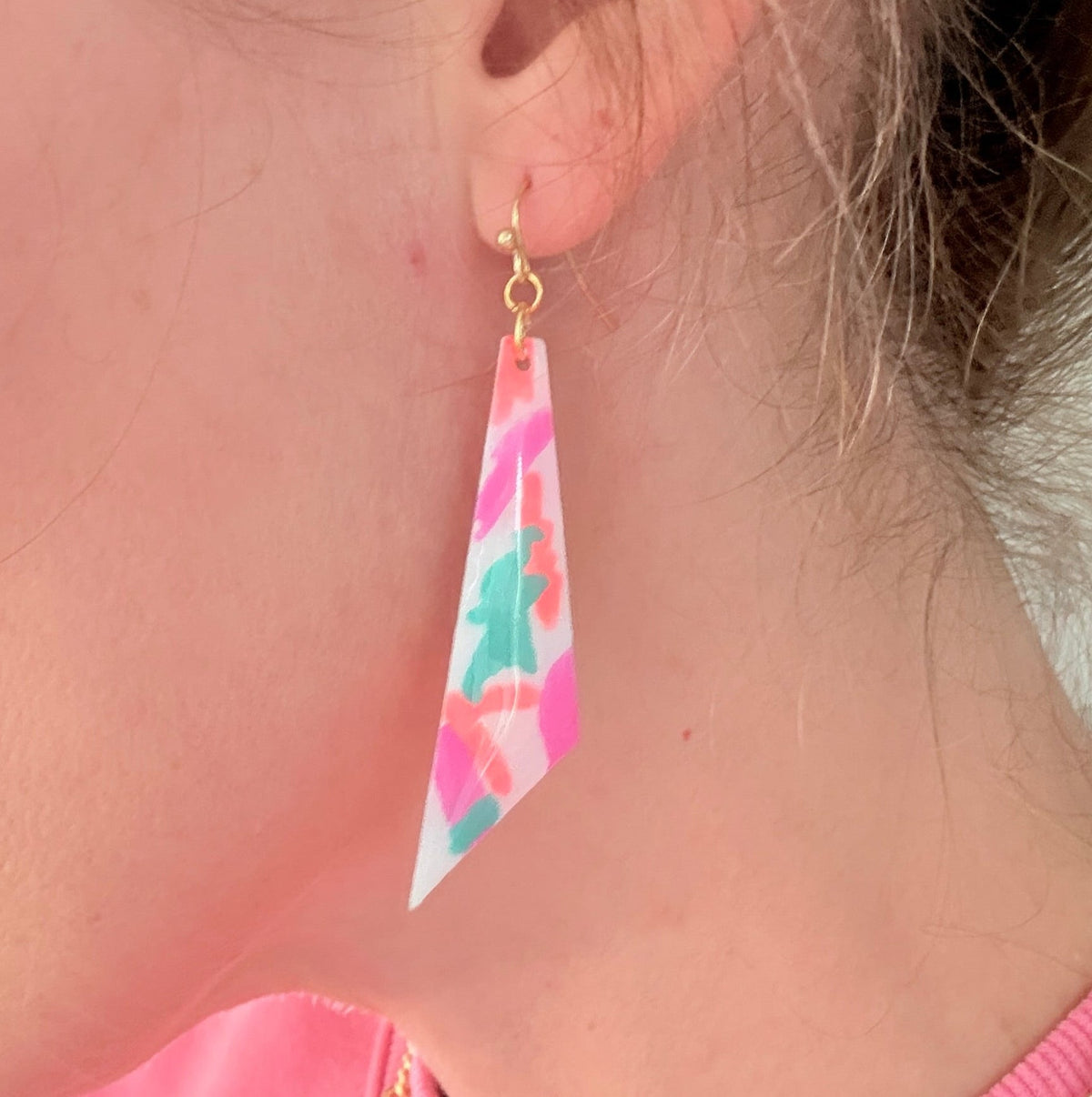 Cut Loose Dangles - Smudges