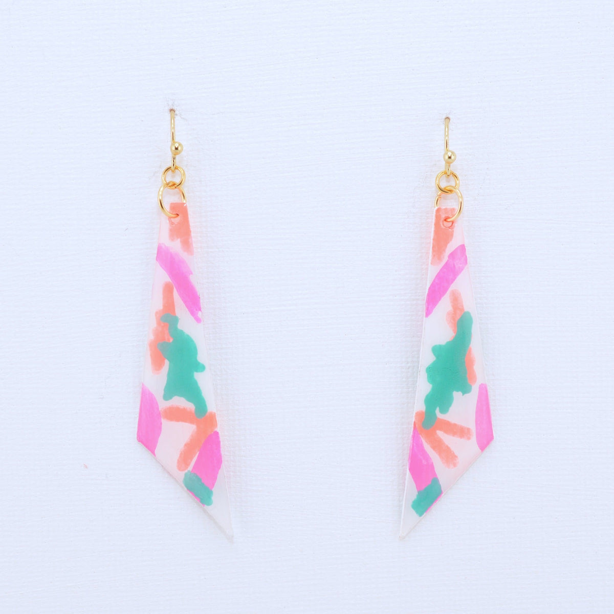 Cut Loose Dangles - Smudges