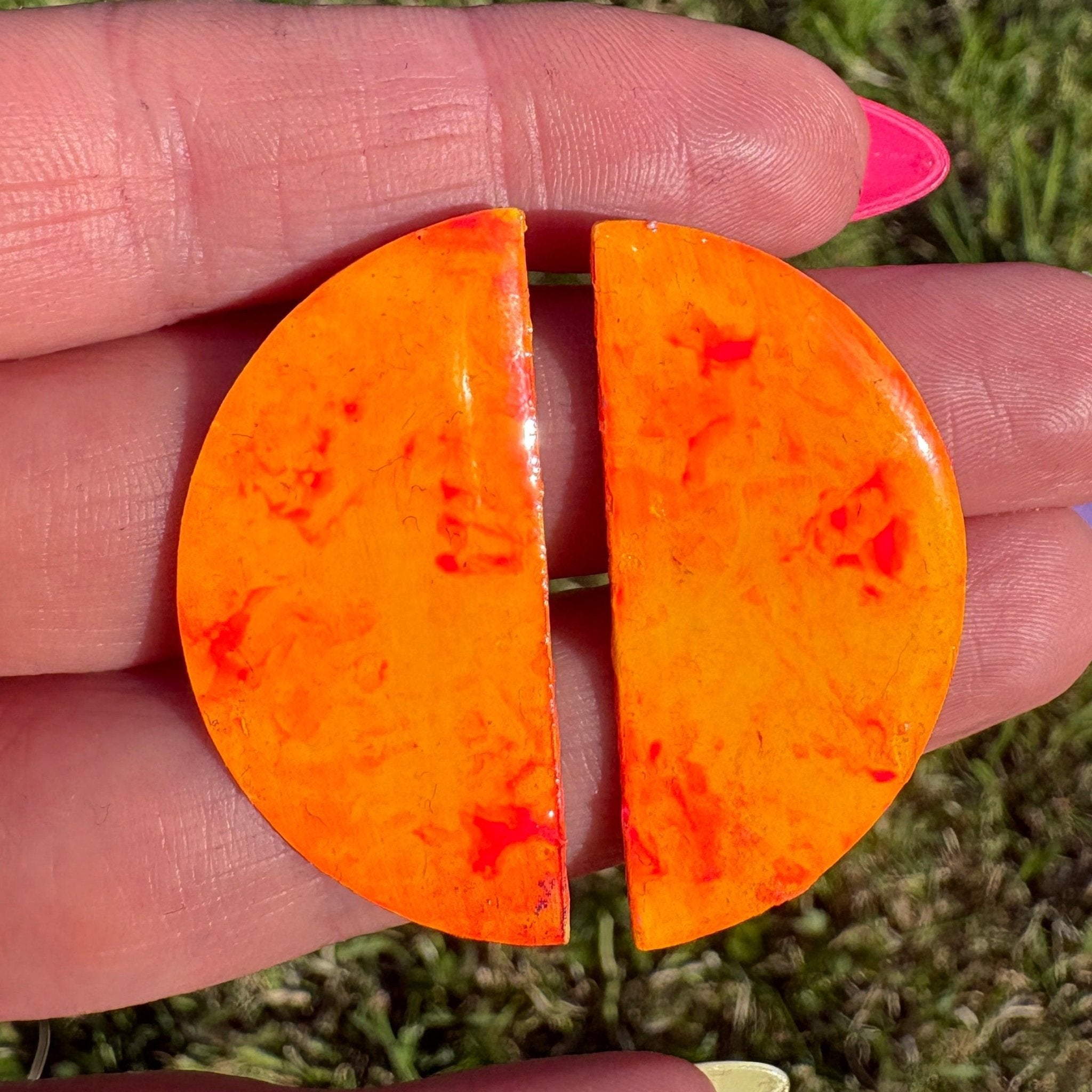 Heat Wave Studs - Smudges