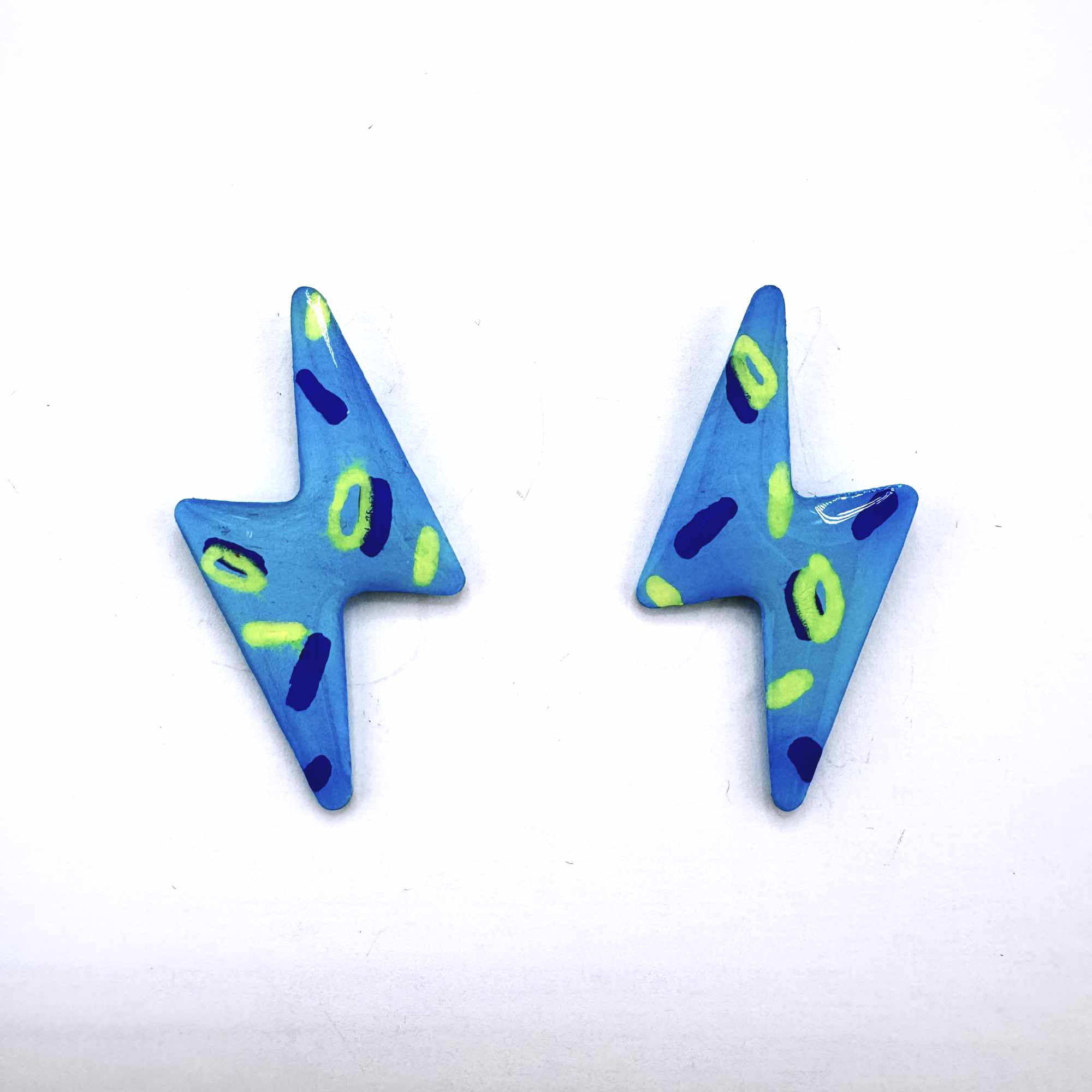Short Circut Studs - Smudges